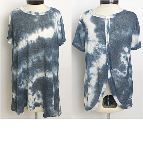 Relaxed Flowy Button Back Tunic Top SMLXL - Picture 7 of 8